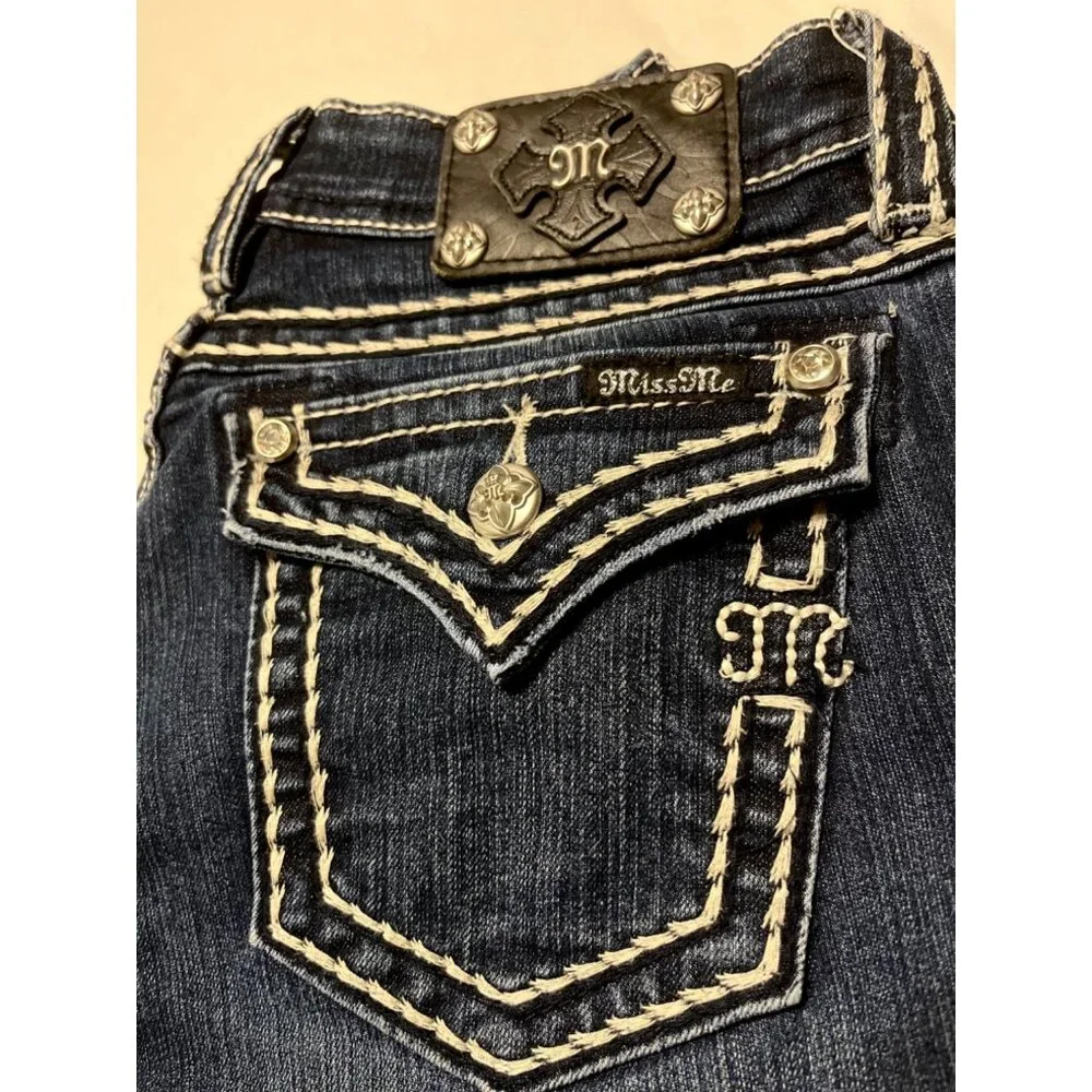 Miss Me Womens Signature Skinny Jeans Size 28 Inseam 31 Dark Wash Cotton Blend D - Picture 1 of 7